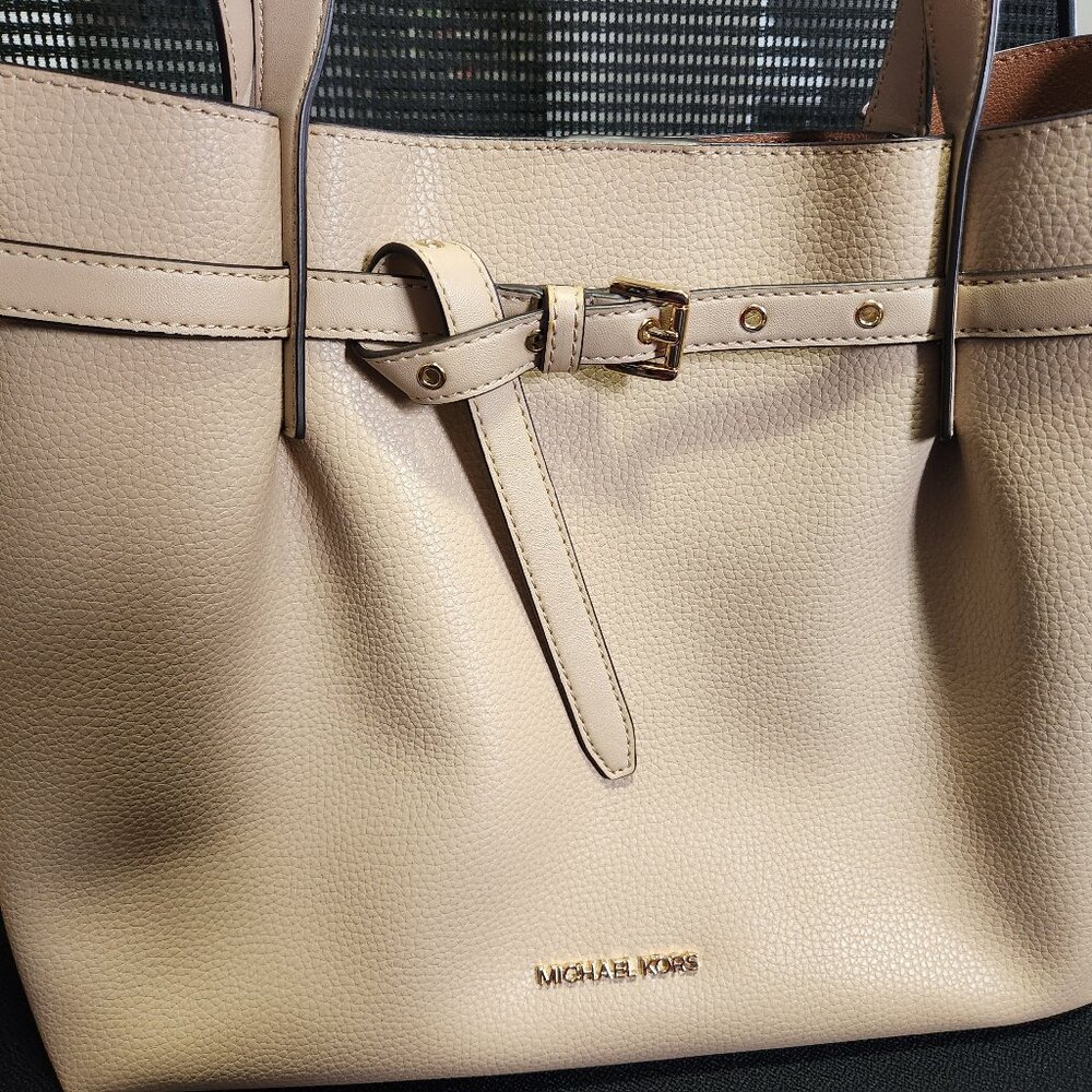 Michael Kors Emilia Large Tote NWT